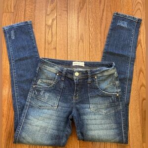 SHOP 126 Skinny Fit Selvage Jeans Denim Distressed US 8 Brazil 38